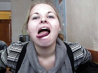 Zunge Tricks, tiefer Oralsex, Speichel, Mandeln, Swetlana 20